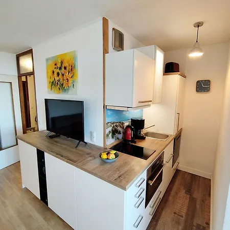 L02-002 * Heiligenhafen